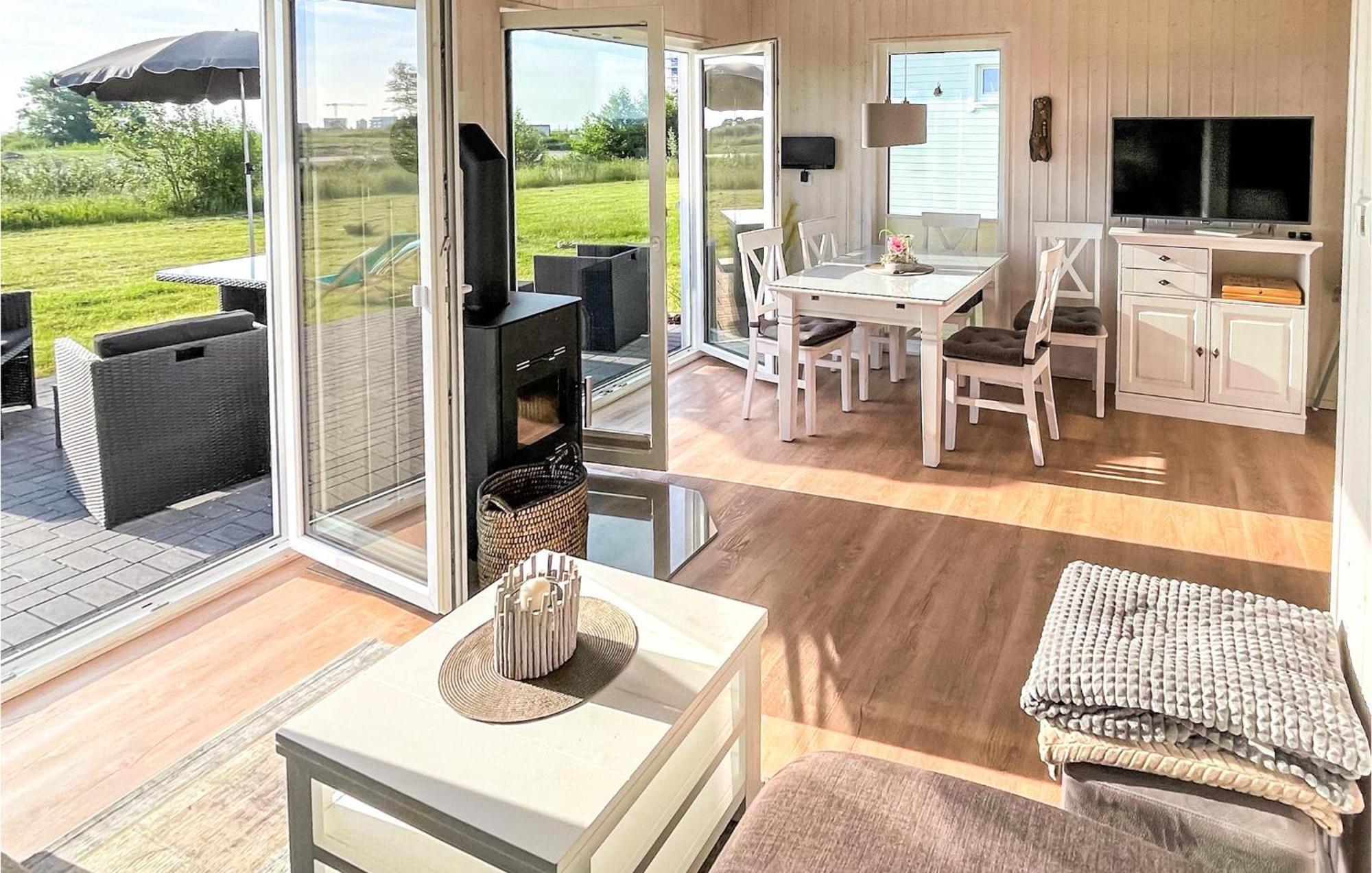 Stunning Home In Ostseeresort Olpenitz With Sauna Buitenkant foto